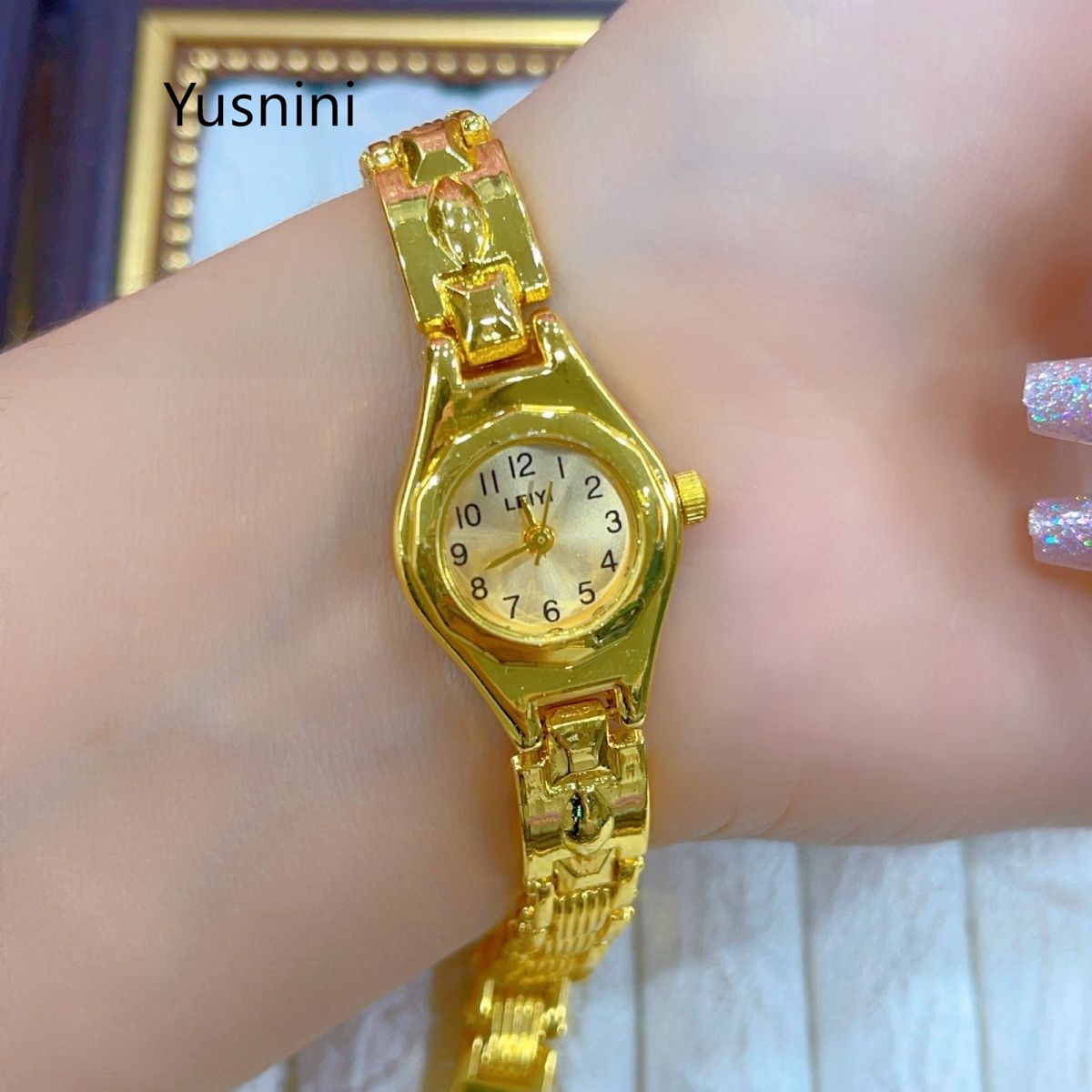 Neue Dubai Mode Hochwertige 24 – Jewelry For Watches Bewertung und Preis